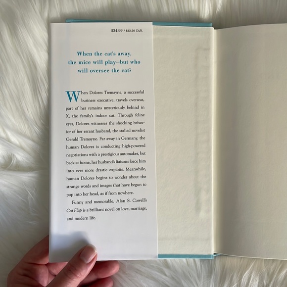 Cat Flap: A Novel - Picture 2 of 6